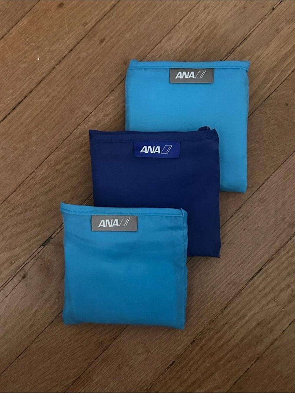 New ANA All Nippon Airways business class nylon packable reuseable tote bag set